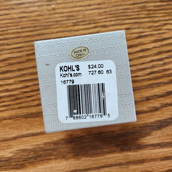 Silver purse, white saphire bracelet, silver bangle, amethyst necklace set - Picture 10 of 16